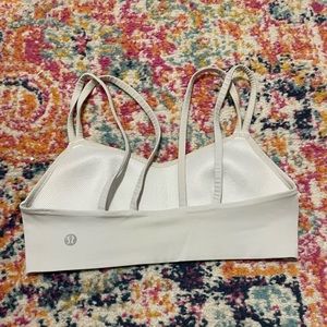 Womens lululemon like a cloud bra
